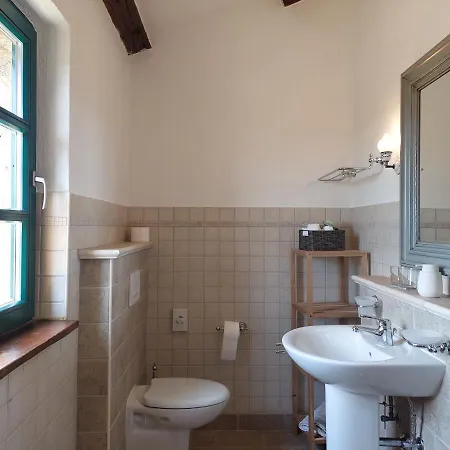 Luxus-steinvilla Maestro Mit Eigenem Pool Villa *